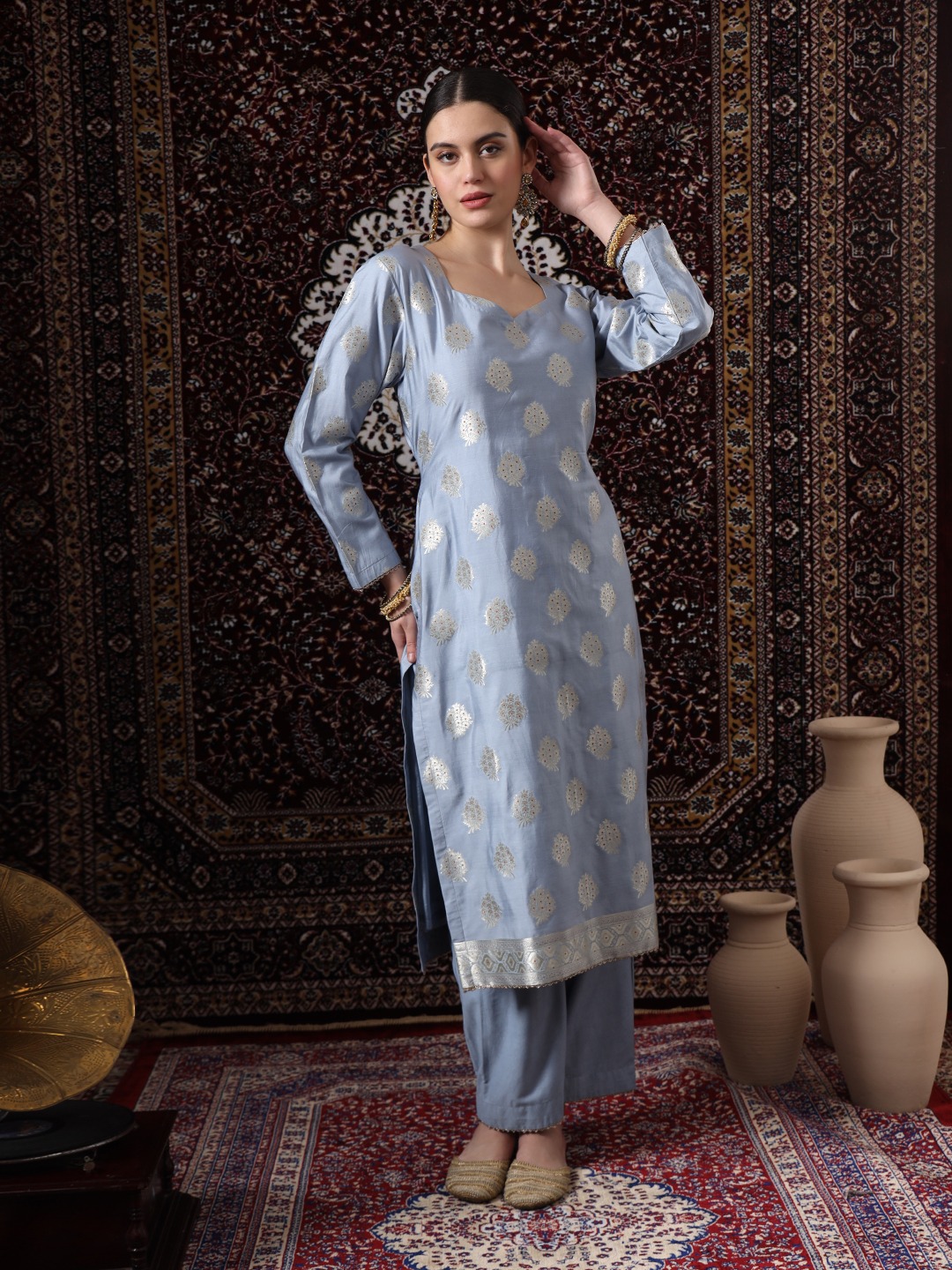 Grey Grace - Image 6